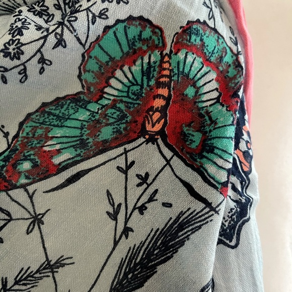 Pale blue butterfly & flower print scarf - Picture 2 of 6